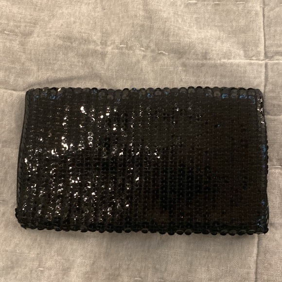 Norell Vintage Black sequin clutch with rhinestone closure - Picture 2 of 3